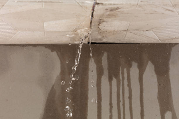 Professional Water Extraction technician working in Southport, NC